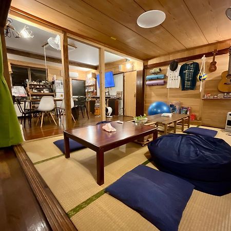 奄美ゲストハウス Hub A Nice Inn Setouchi  Eksteriør billede