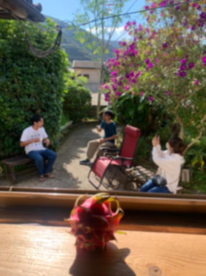 奄美ゲストハウス Hub A Nice Inn Setouchi  Eksteriør billede