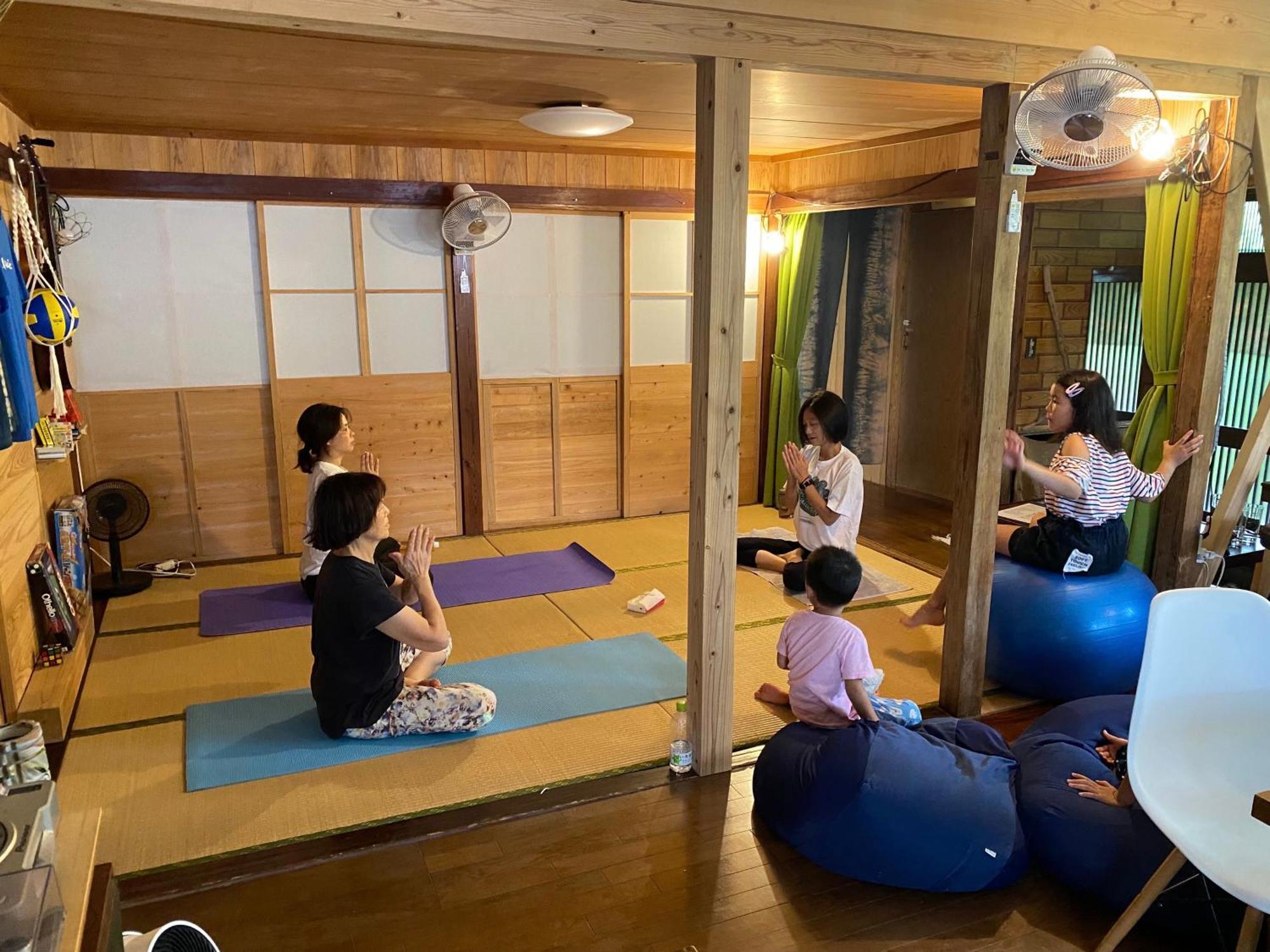 奄美ゲストハウス Hub A Nice Inn Setouchi  Eksteriør billede