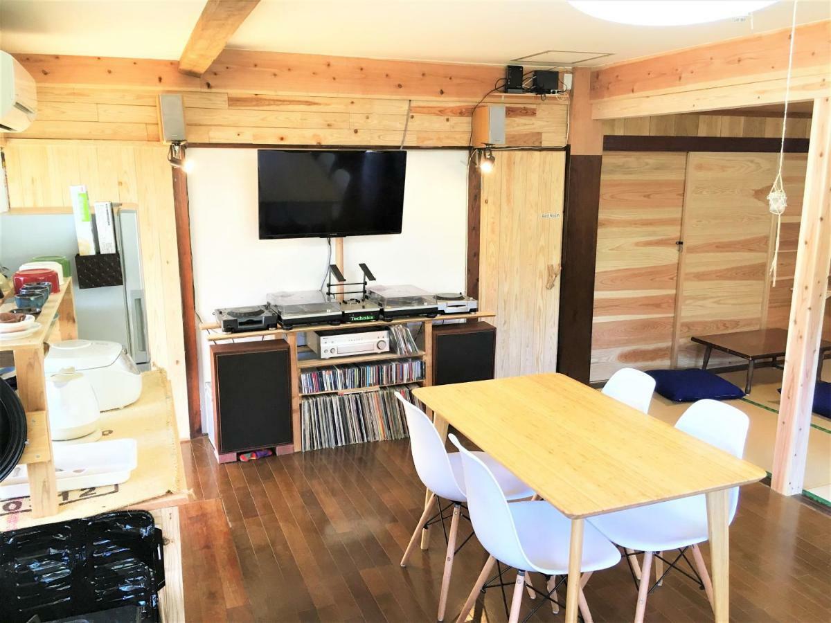 奄美ゲストハウス Hub A Nice Inn Setouchi  Eksteriør billede