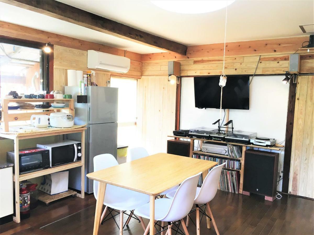 奄美ゲストハウス Hub A Nice Inn Setouchi  Eksteriør billede